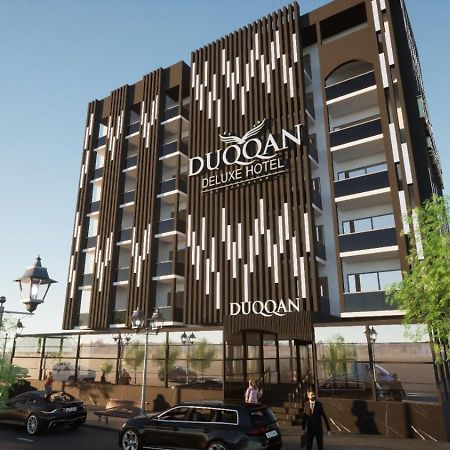 Duqqan Deluxe Hotel คูซาดาซี ภายนอก รูปภาพ