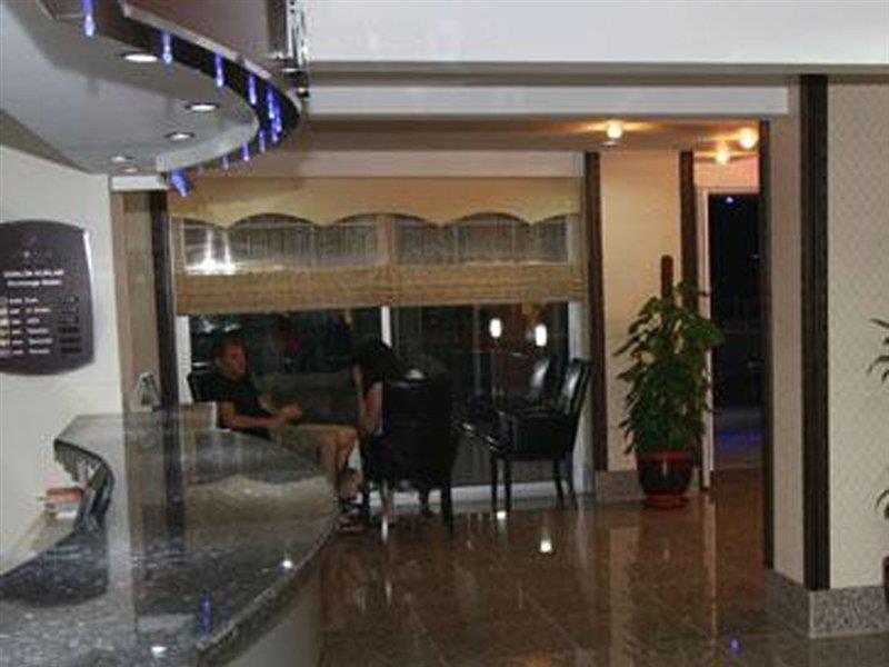 Duqqan Deluxe Hotel คูซาดาซี ภายนอก รูปภาพ